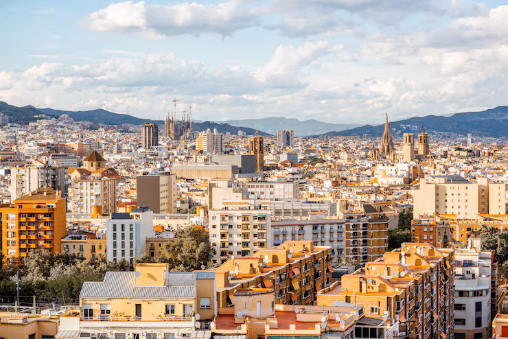 vista-superior-paisaje-urbano-ciudad-barcelona-jardines-miramar-espana_506452-8010
